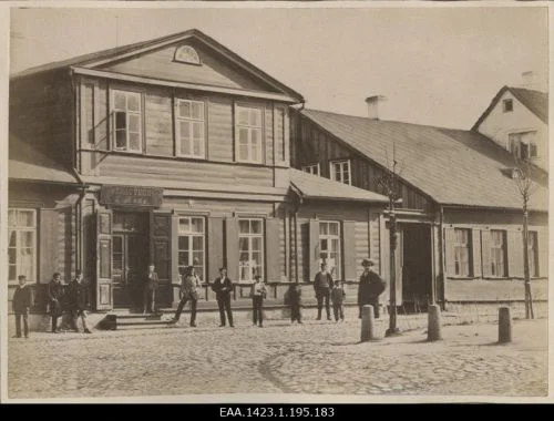 1. Härra Mossi trahter