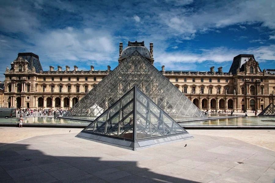 Louvre Museum