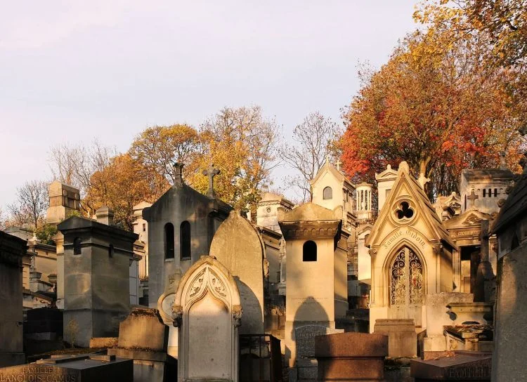 Père Lachaise Cemetery