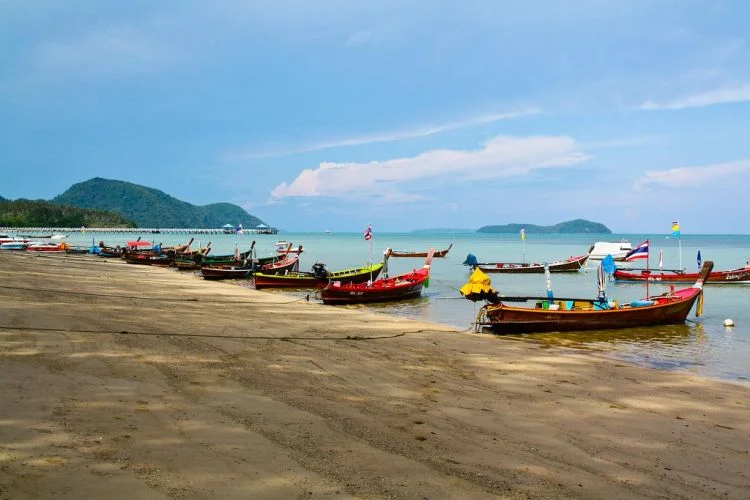 Rawai Beach and boats to the islands