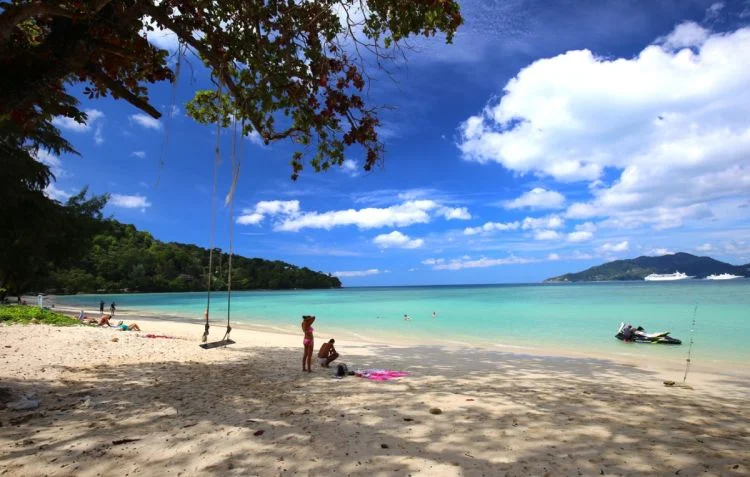 Beach Tri Trang