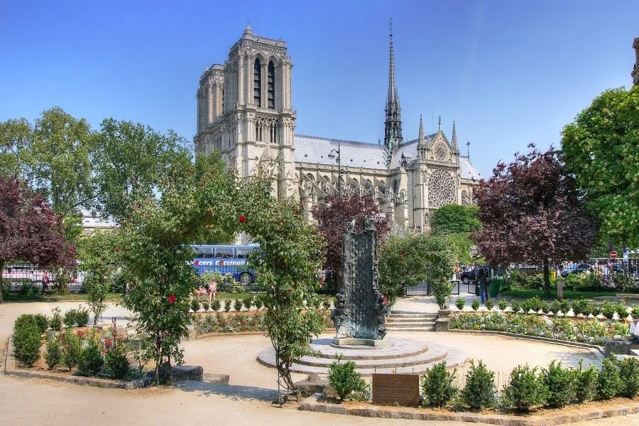 Square René Viviani